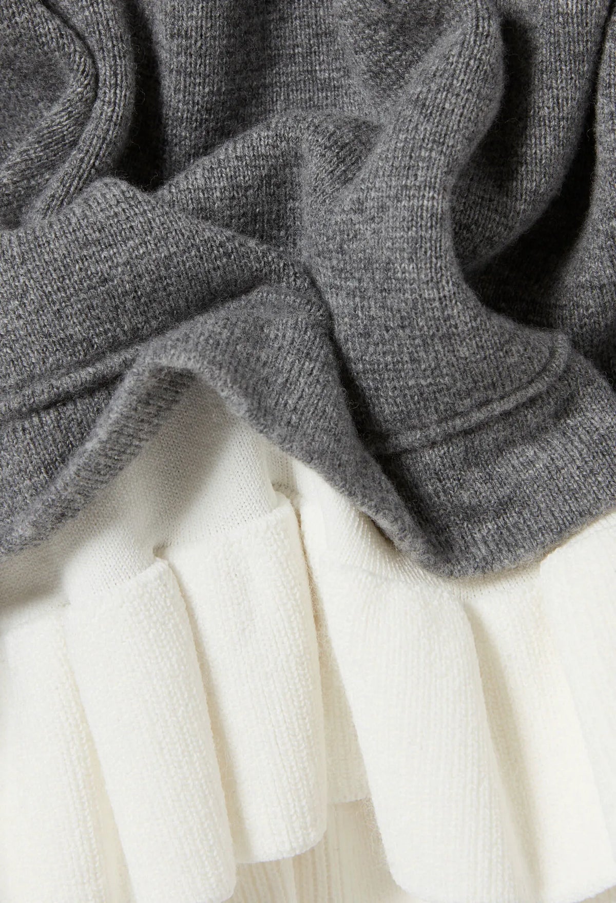 MOTTLED GREY