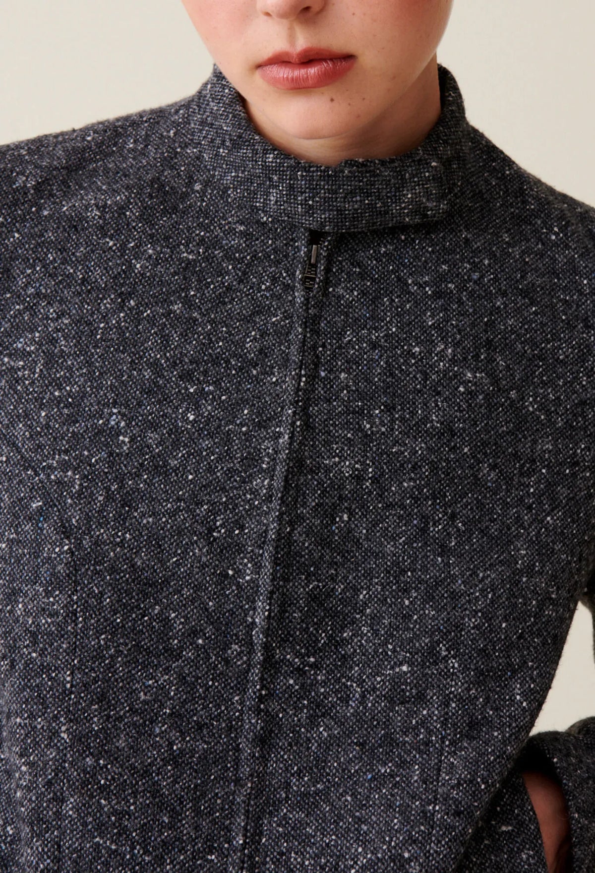 MOTTLED GREY