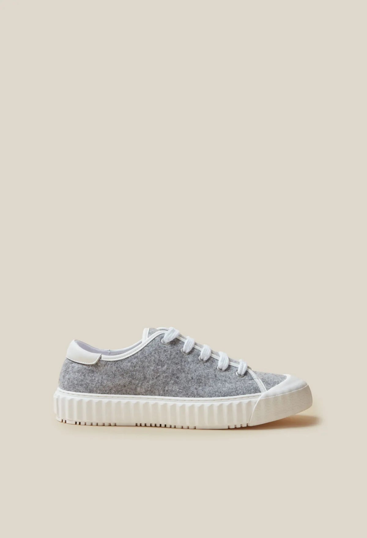 LIGHT GREY