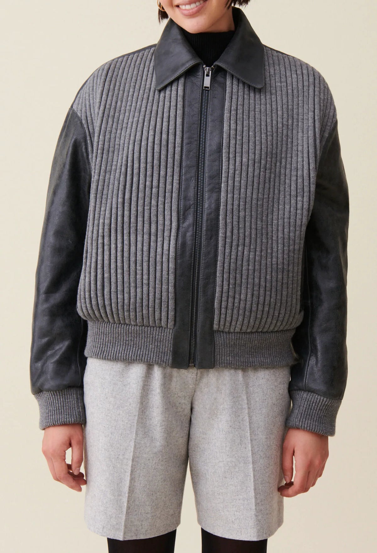 grey FONCE