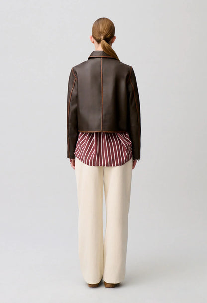 DARK BROWN