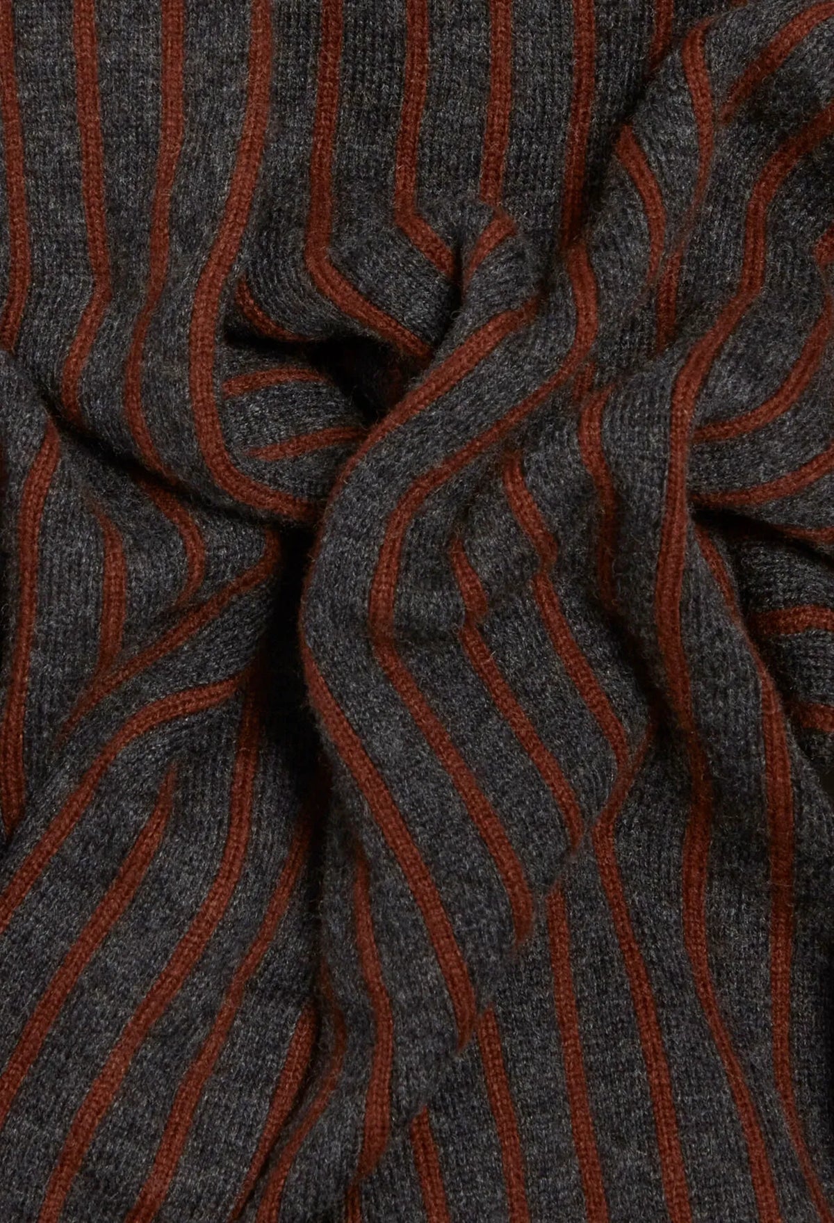 MOTTLED GREY