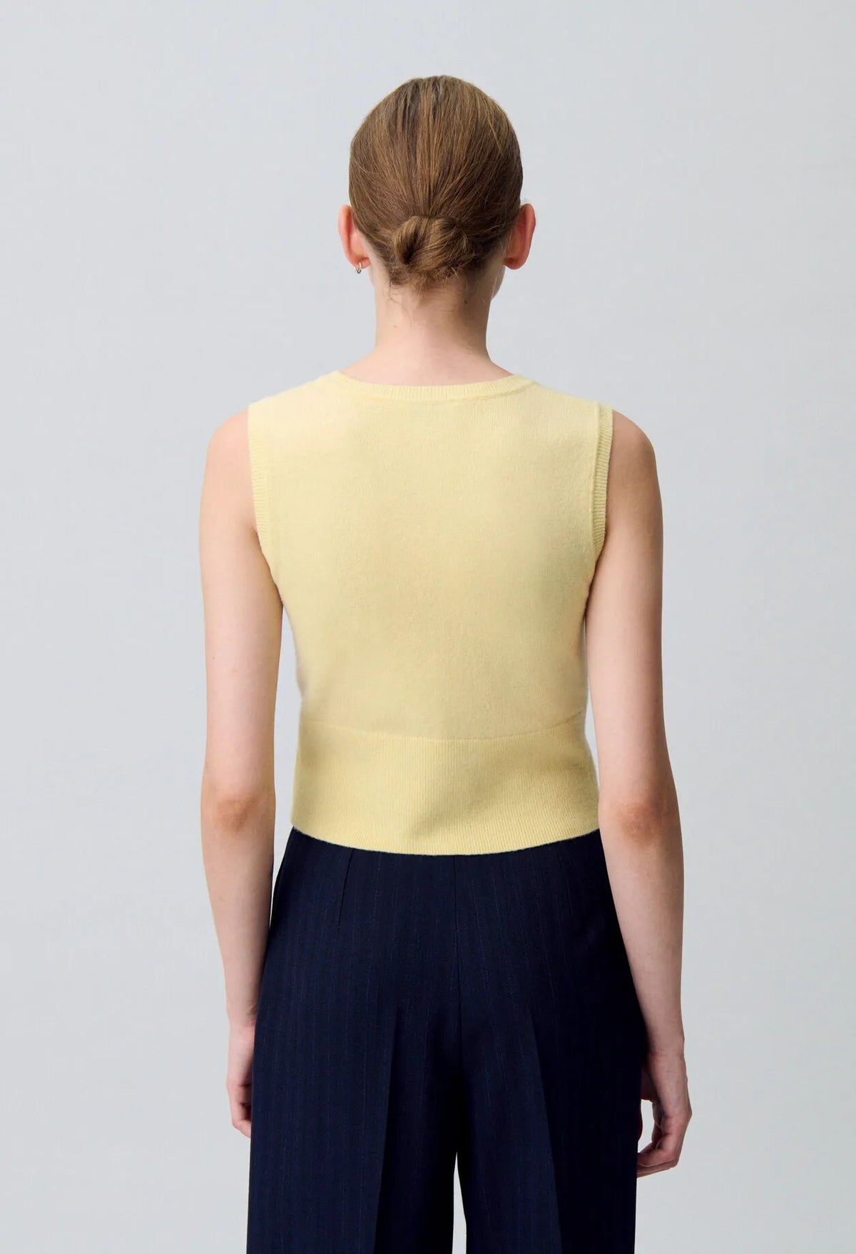BABY YELLOW