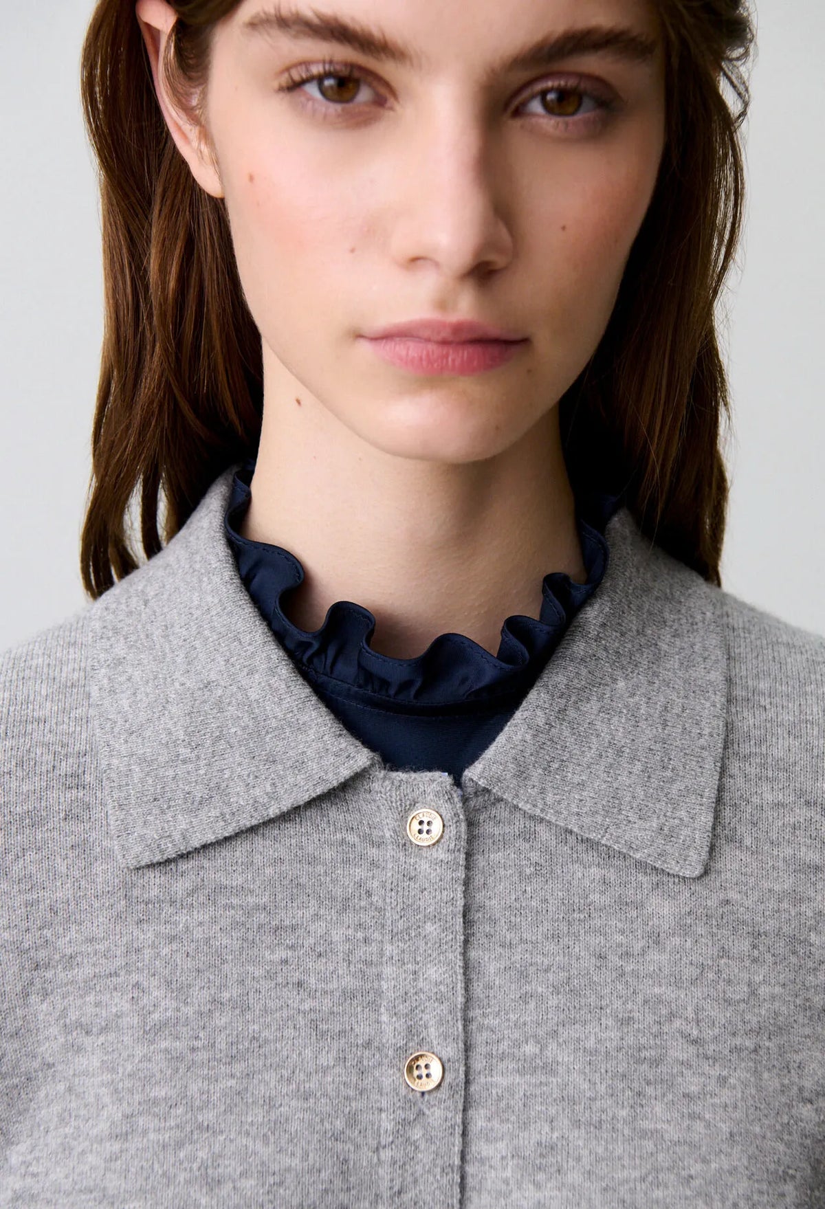 MOTTLED GREY