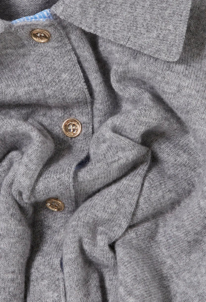 MOTTLED GREY