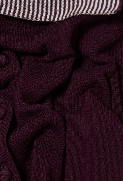 DARK DAHLIA
