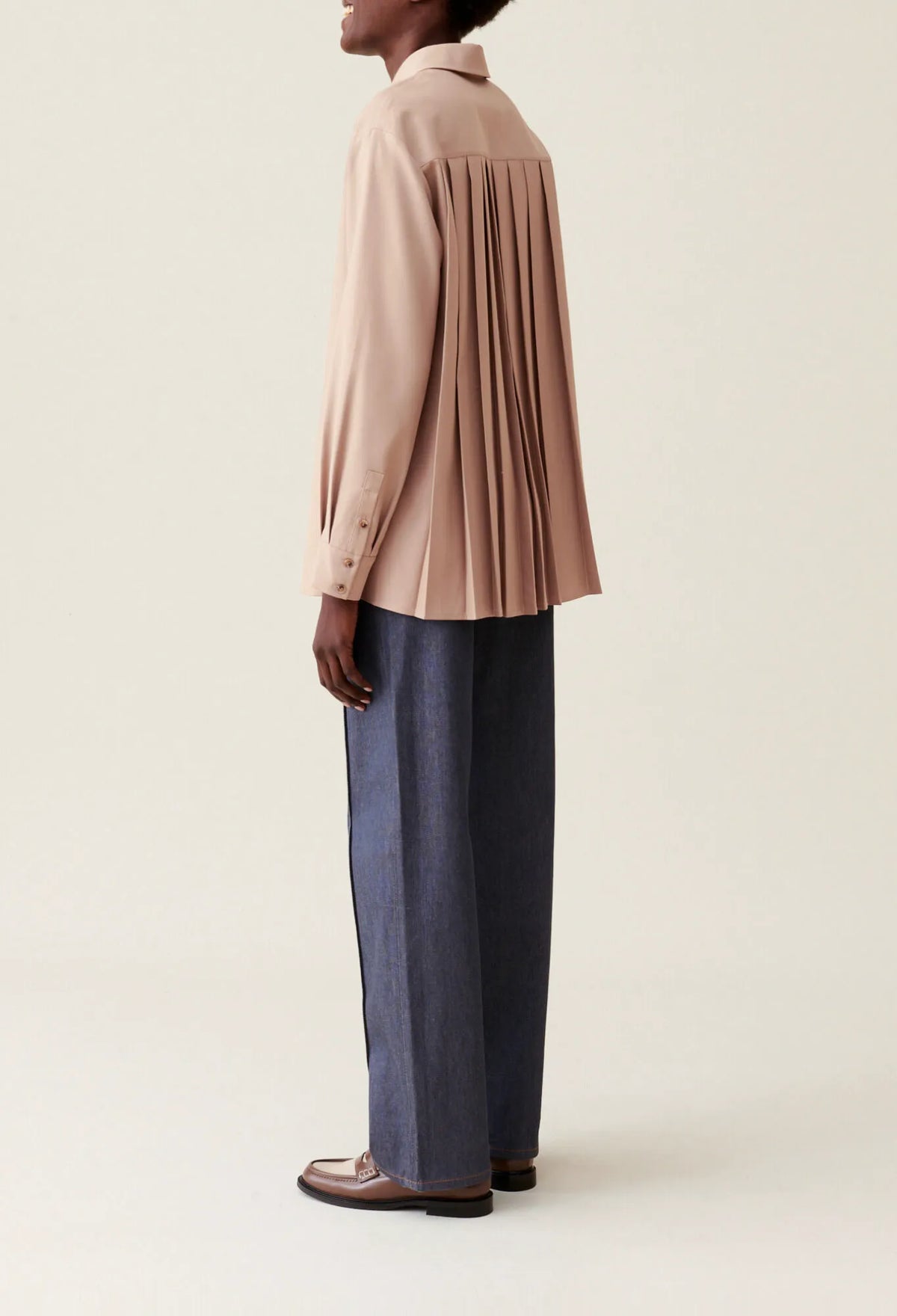 beige