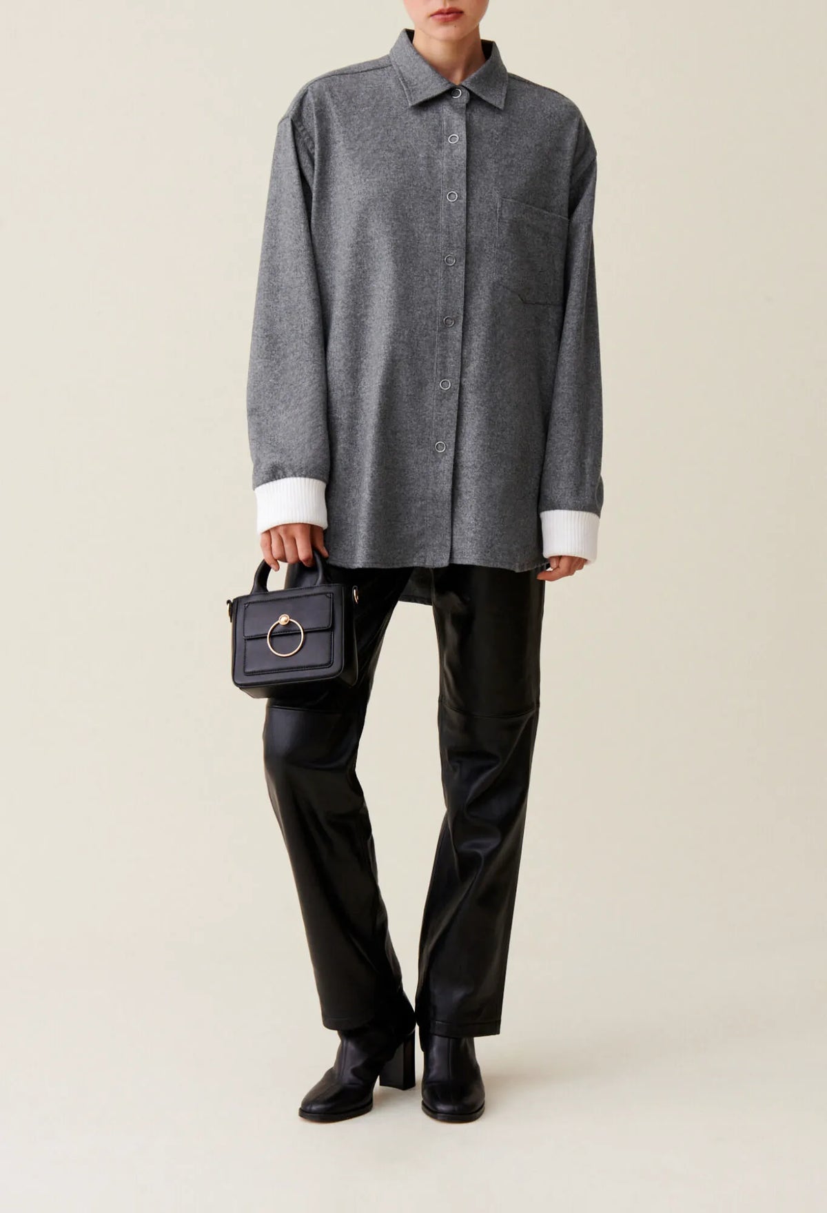 grey FONCE