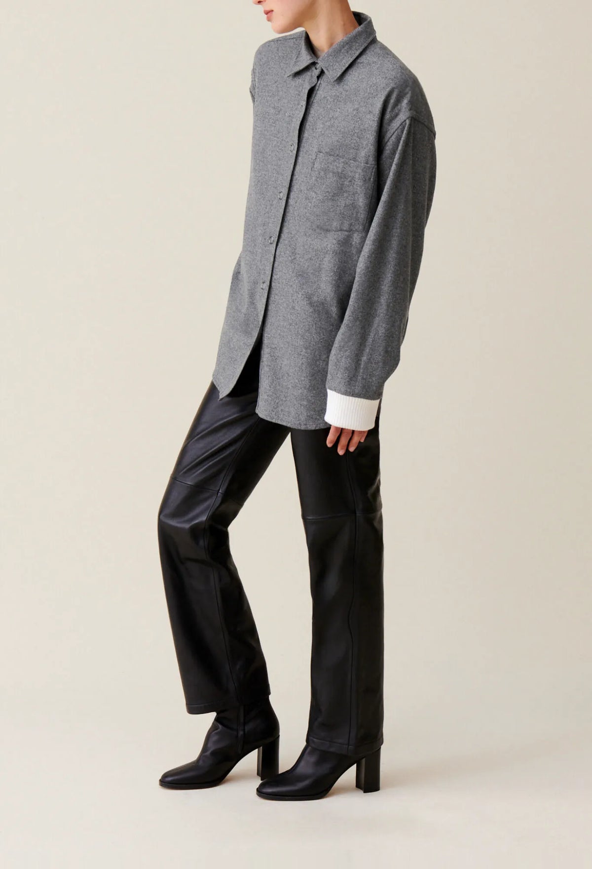 grey FONCE
