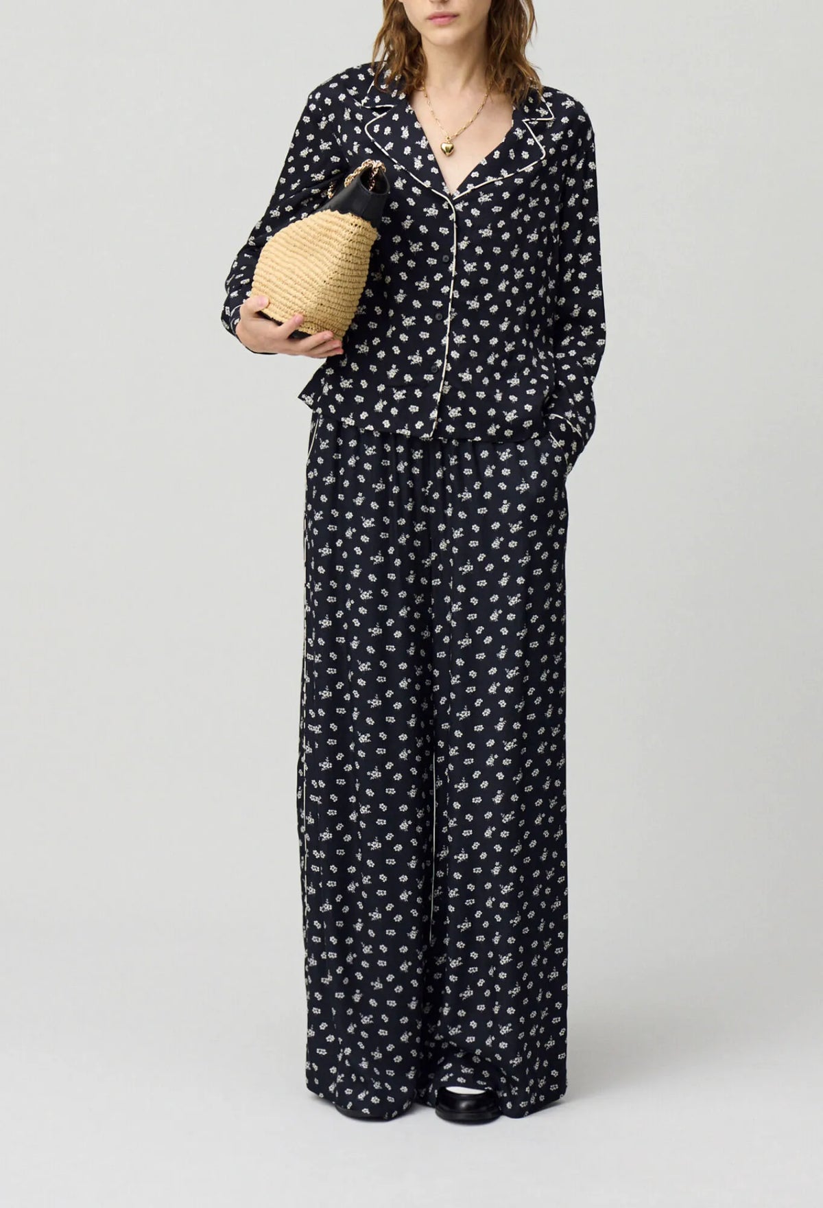 DARK PRINT