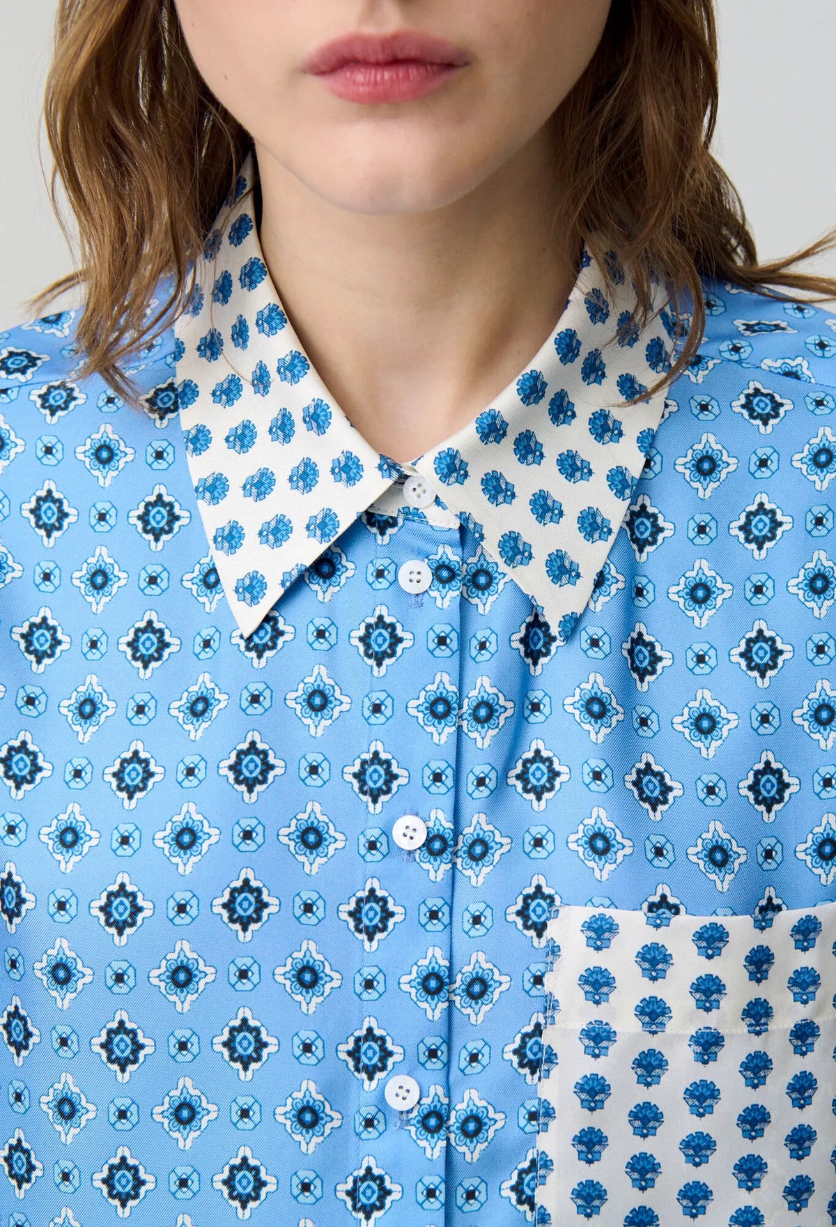 DARK BLUE PATTERN
