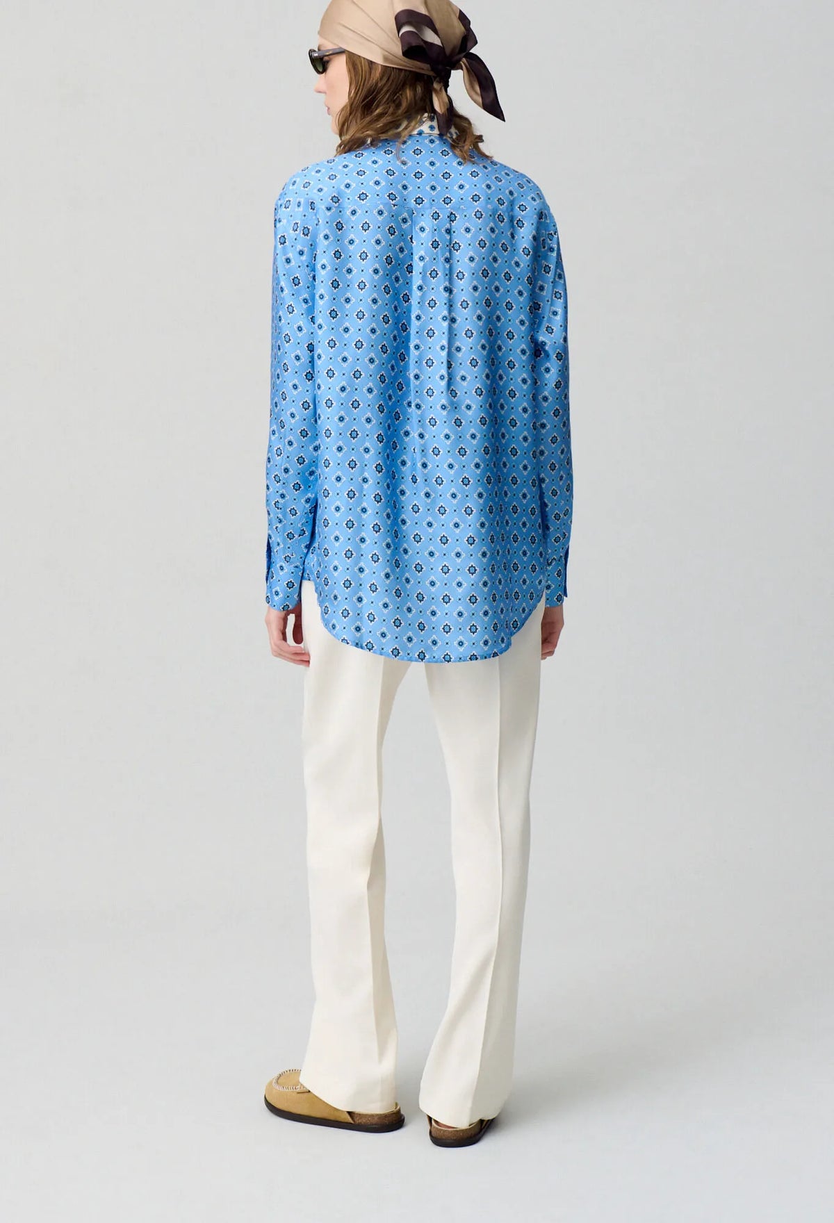 DARK BLUE PATTERN