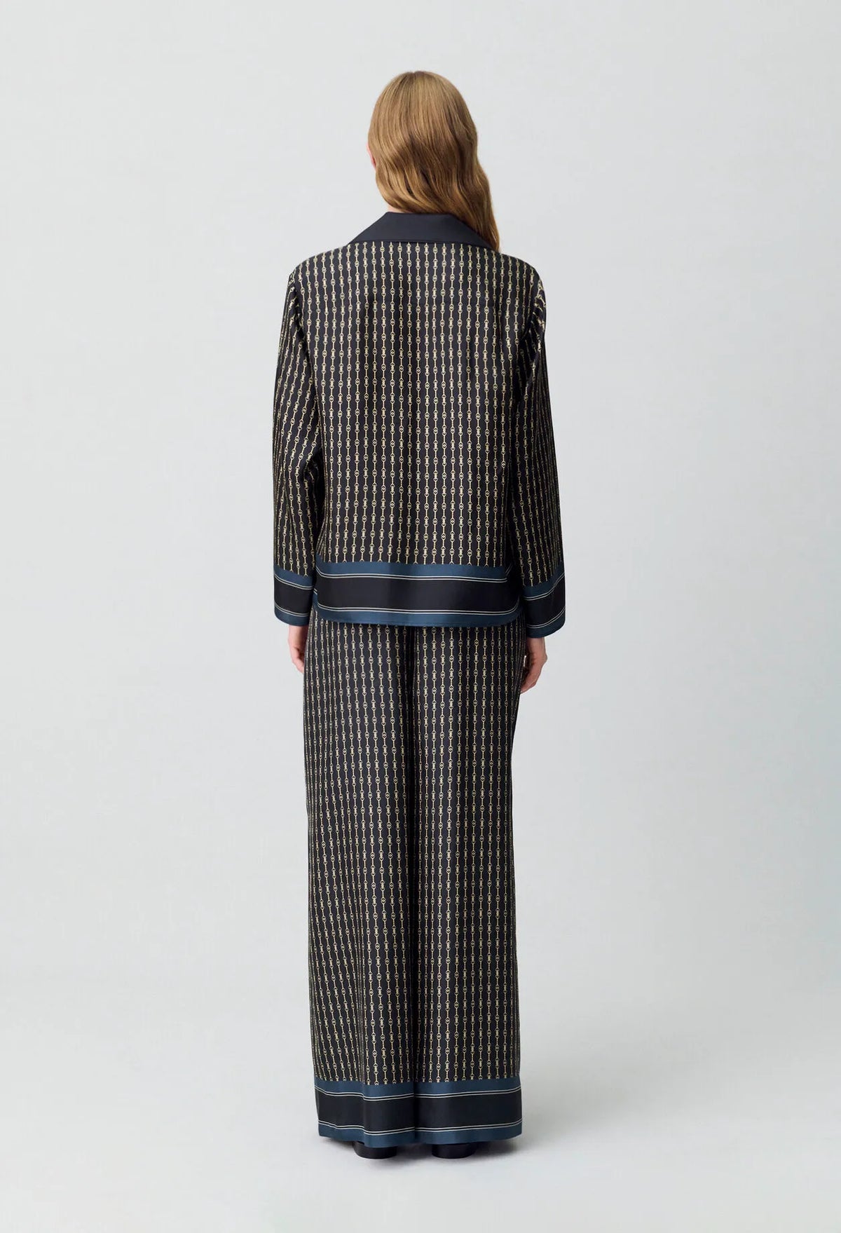 DARK PRINT