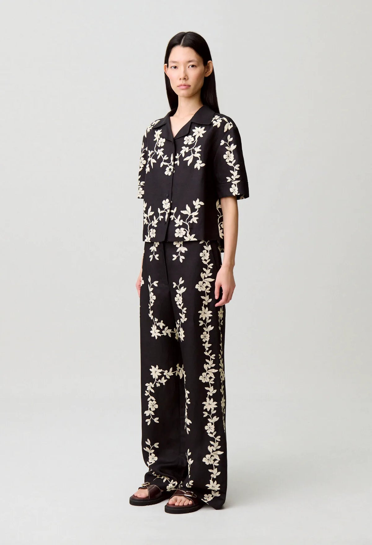 DARK PRINT