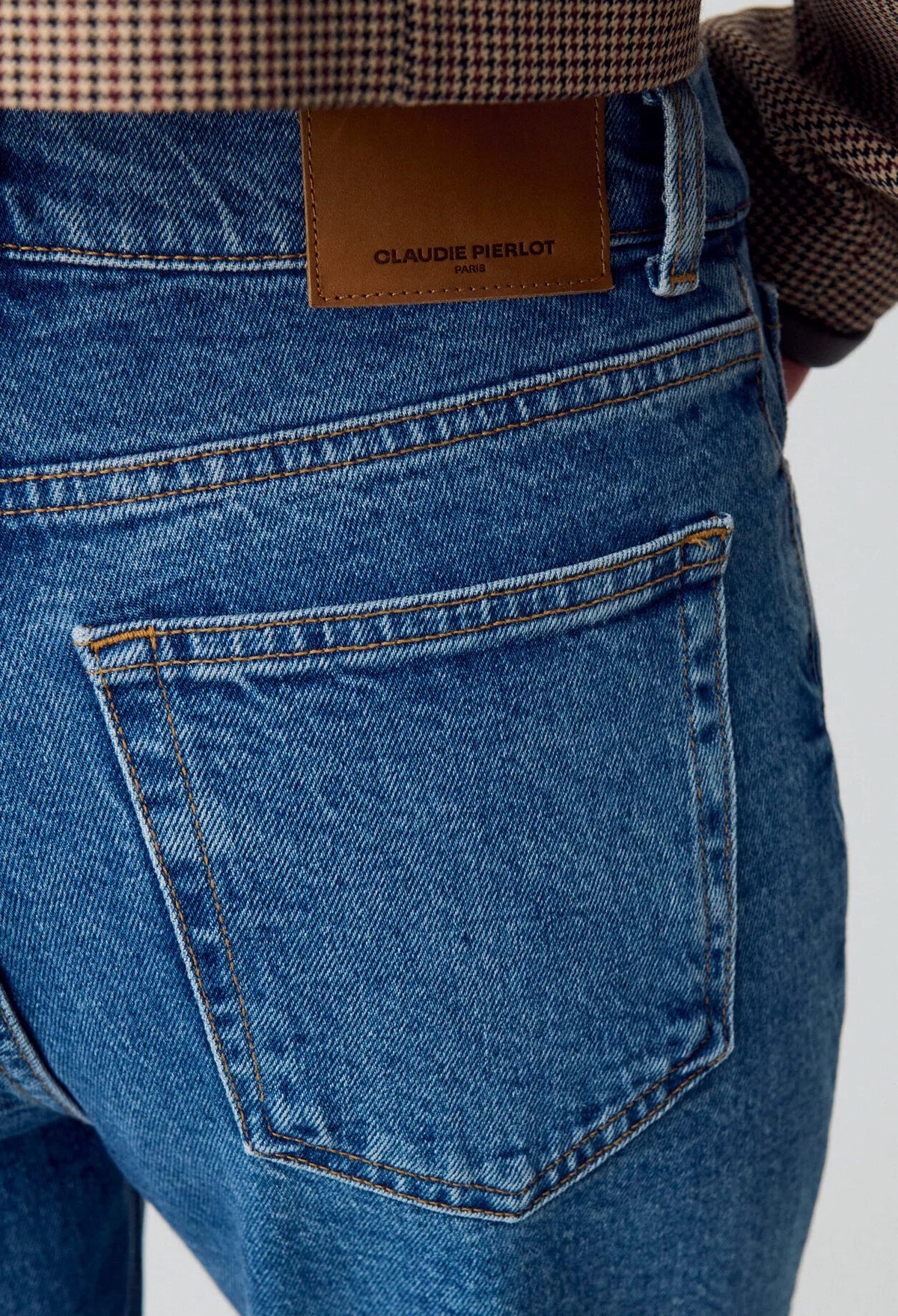 LIGHT DENIM