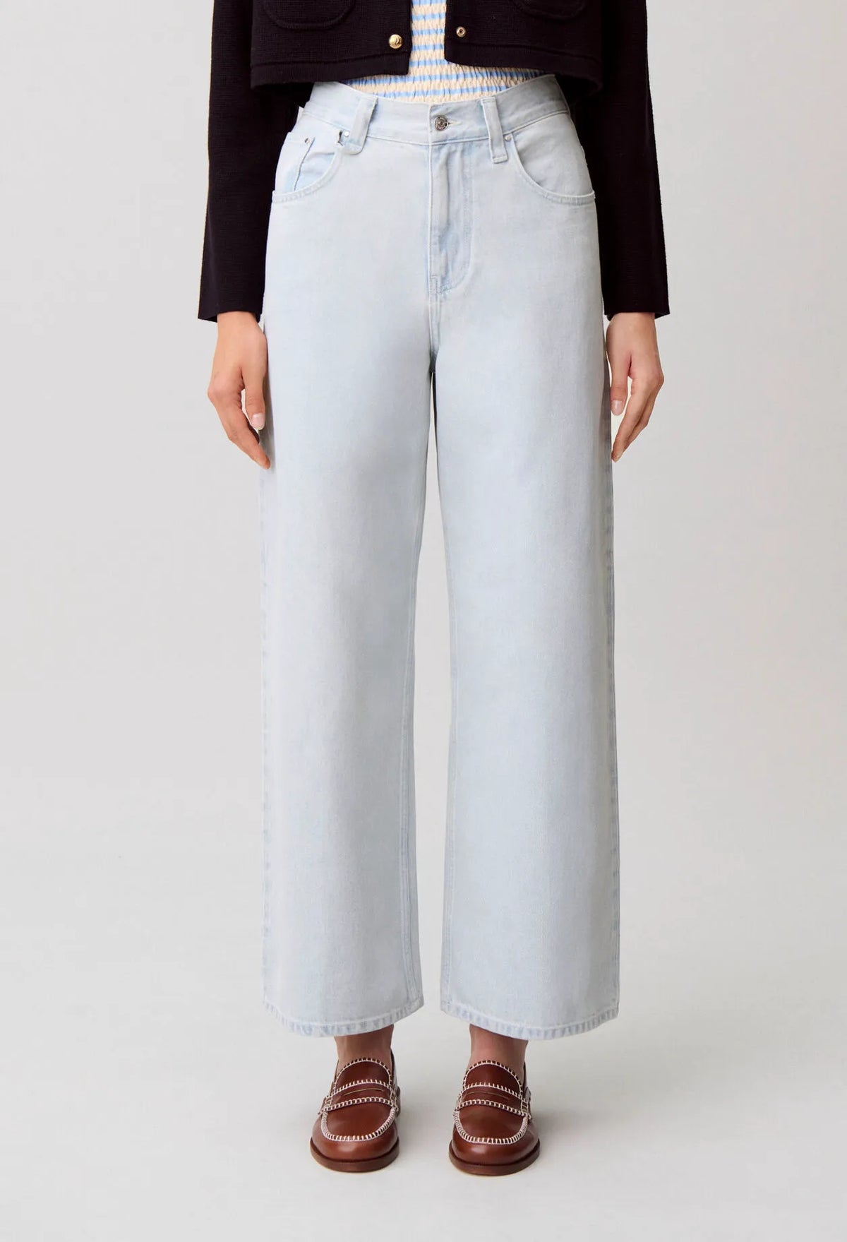 LIGHT BLUE DENIM