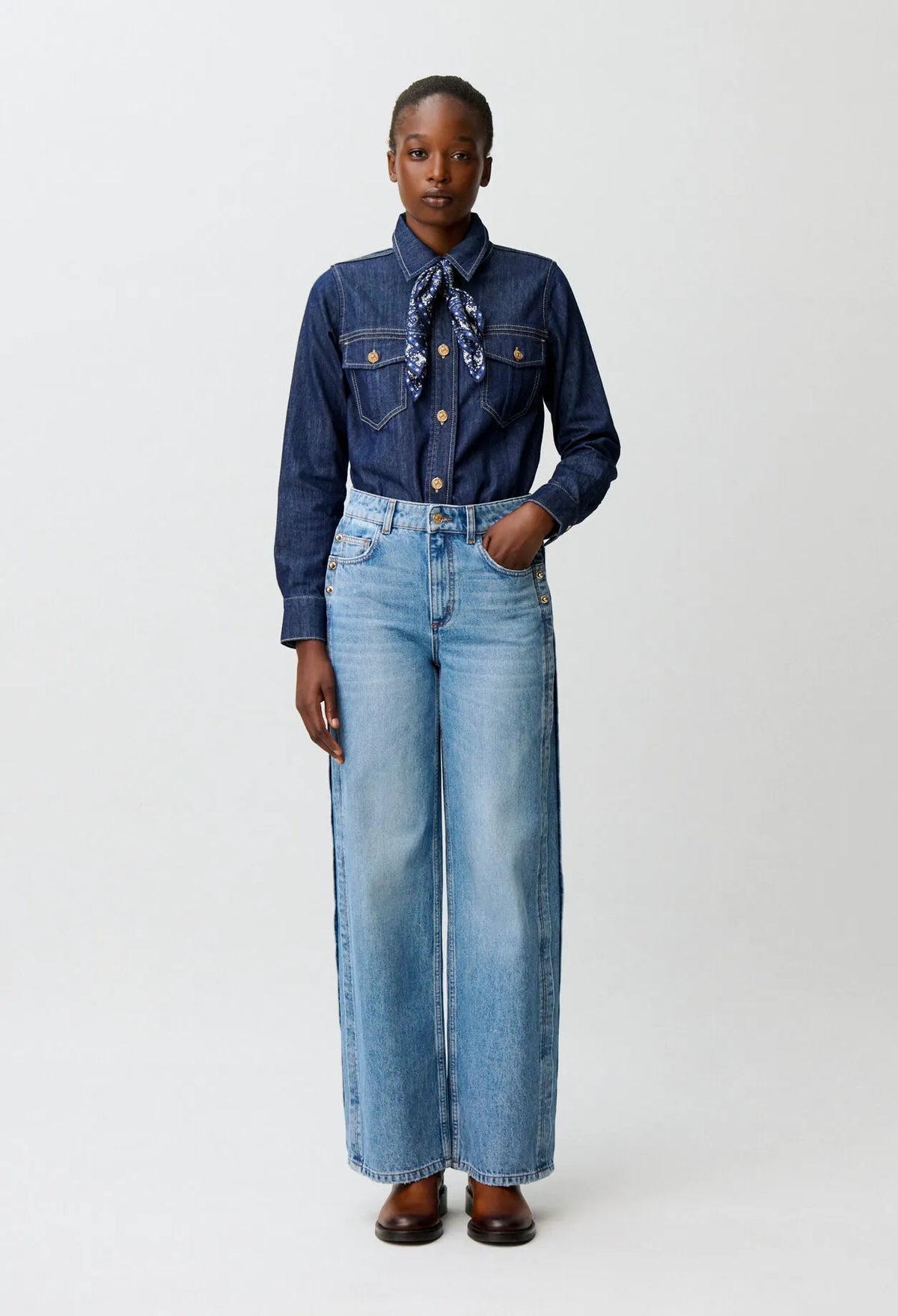 BLUE DENIM