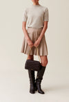 beige