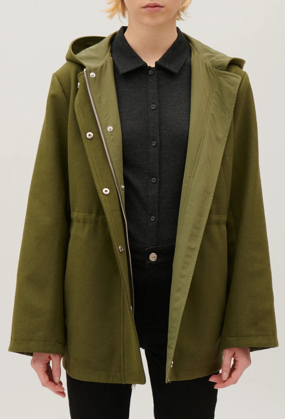 KHAKI