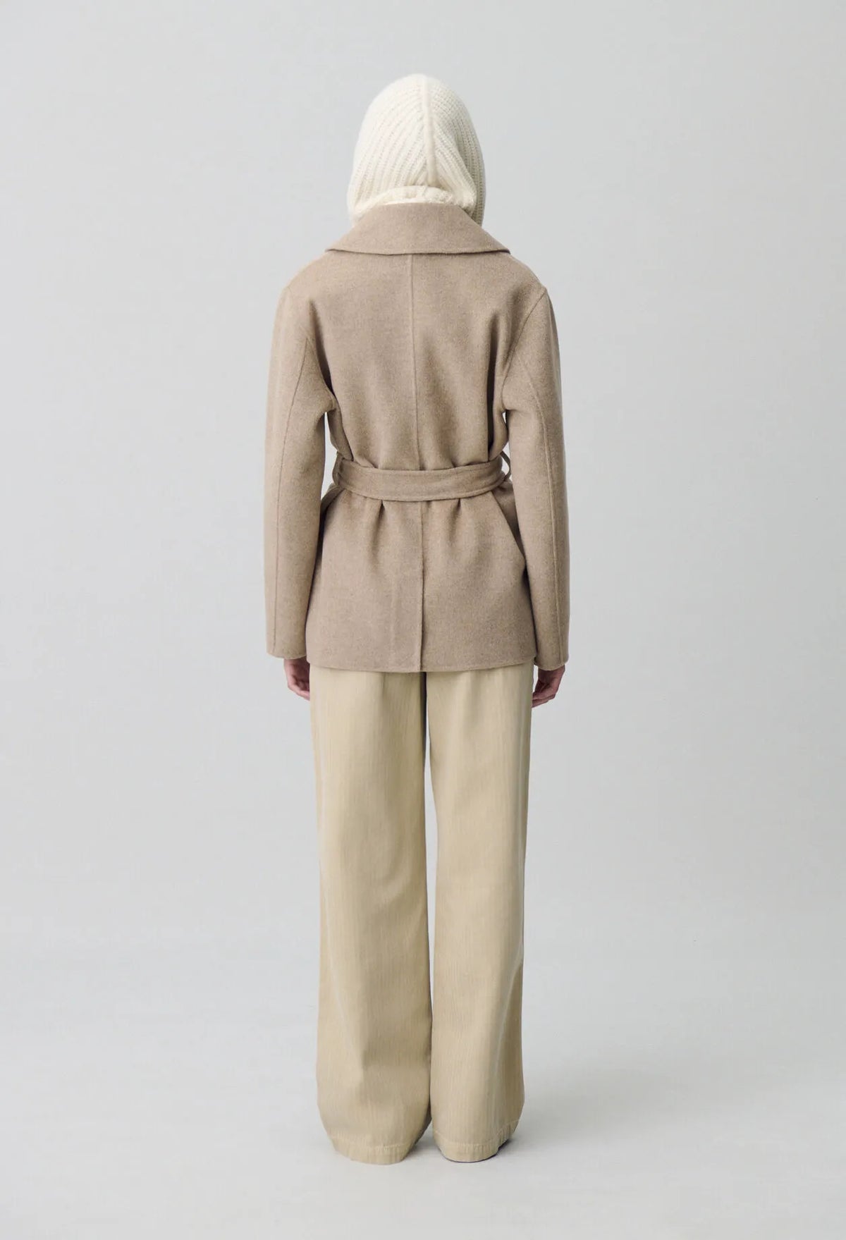 beige