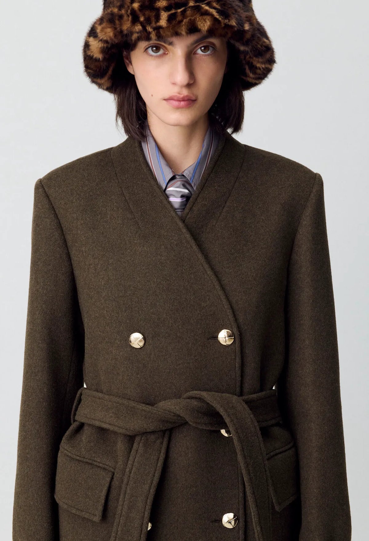 KHAKI