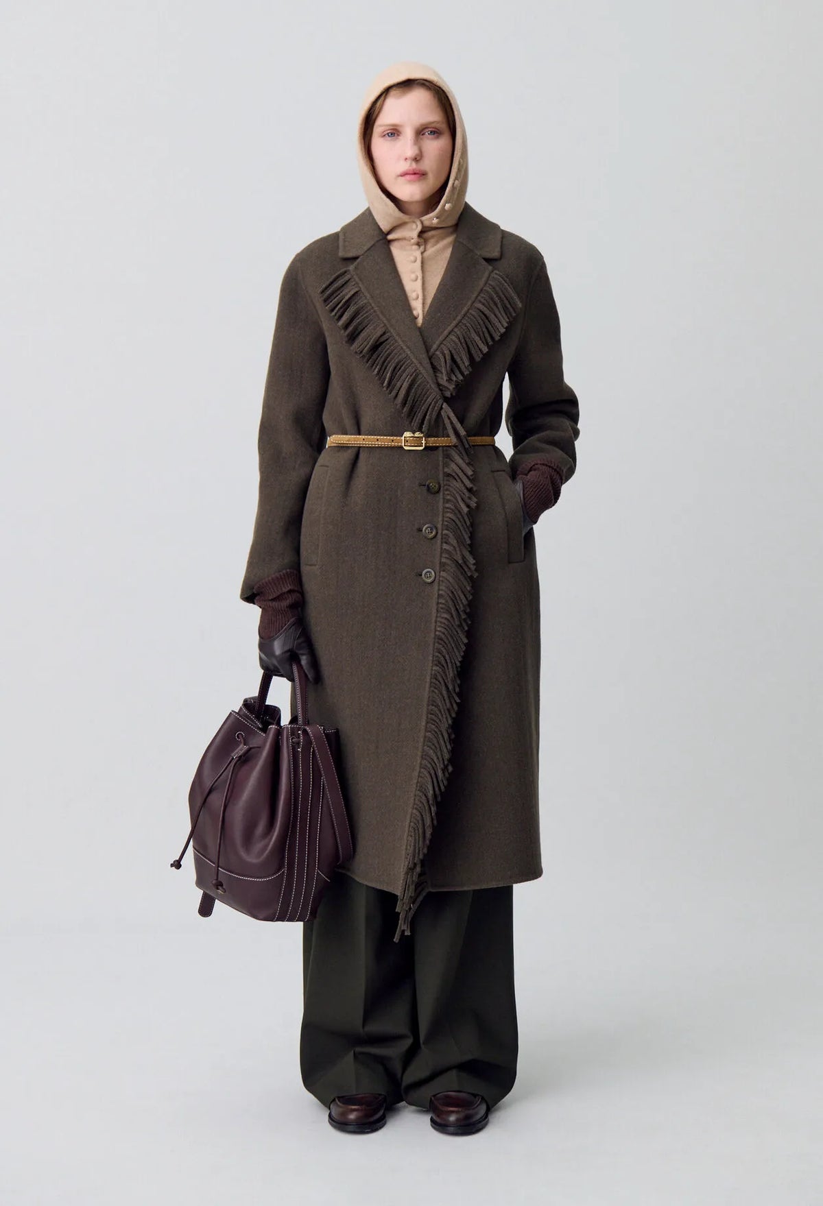 KHAKI