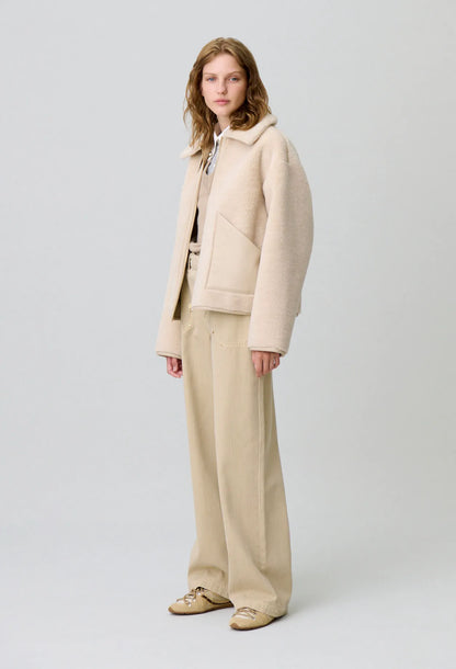 beige