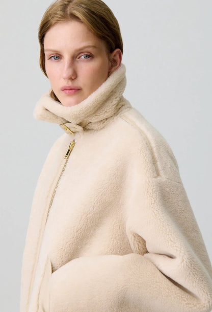 beige