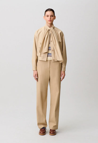 beige