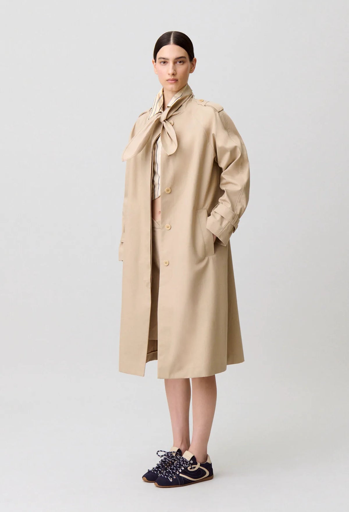 beige