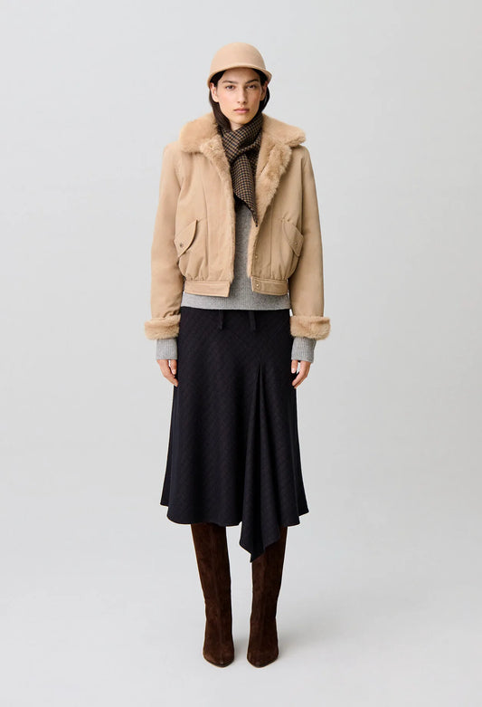 beige
