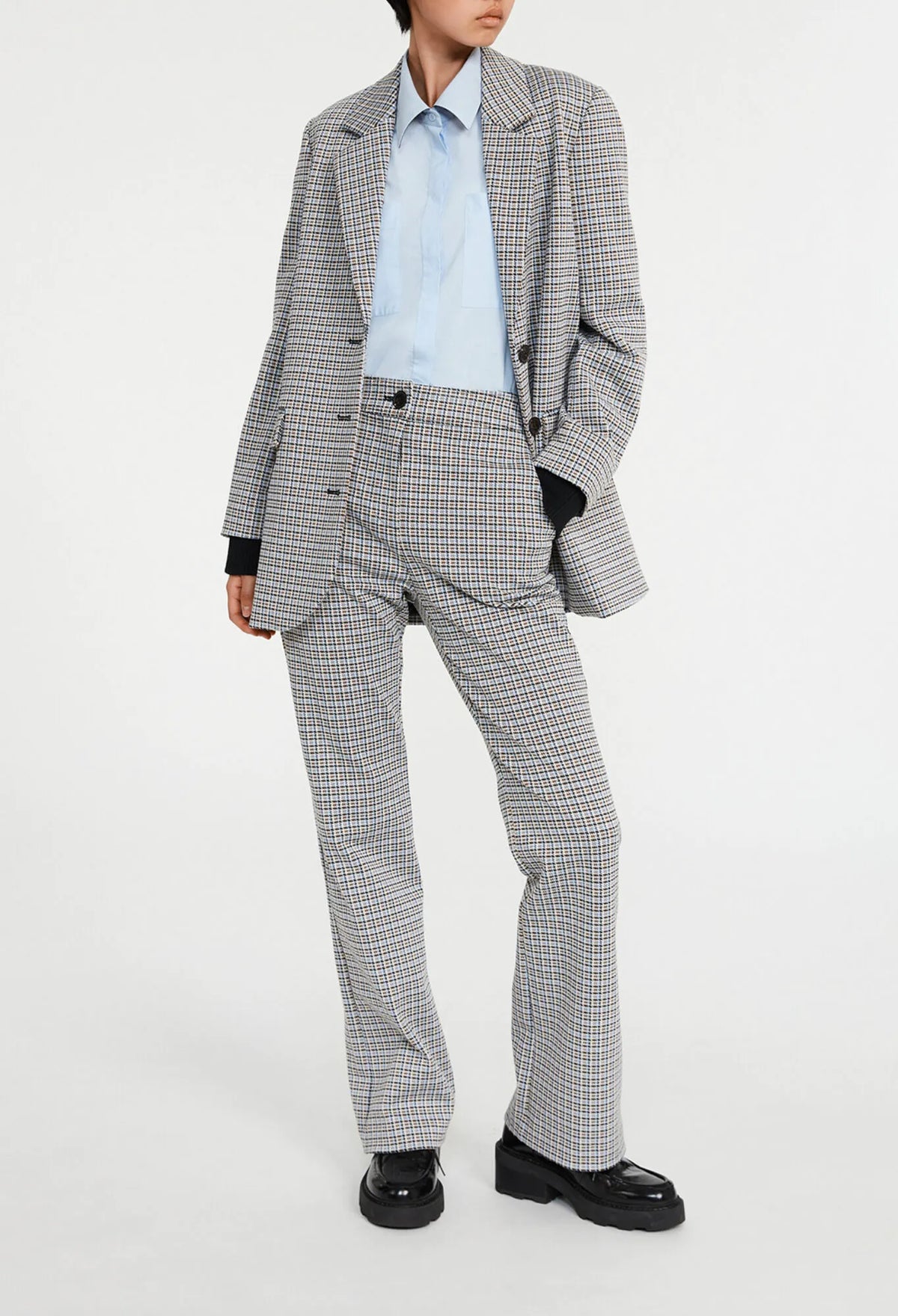 MULTICOLORED