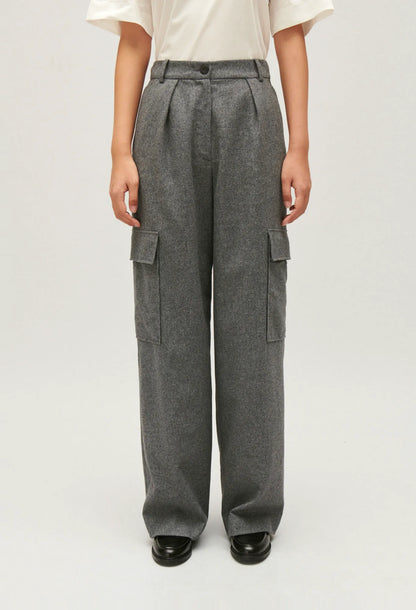 LIGHT GREY