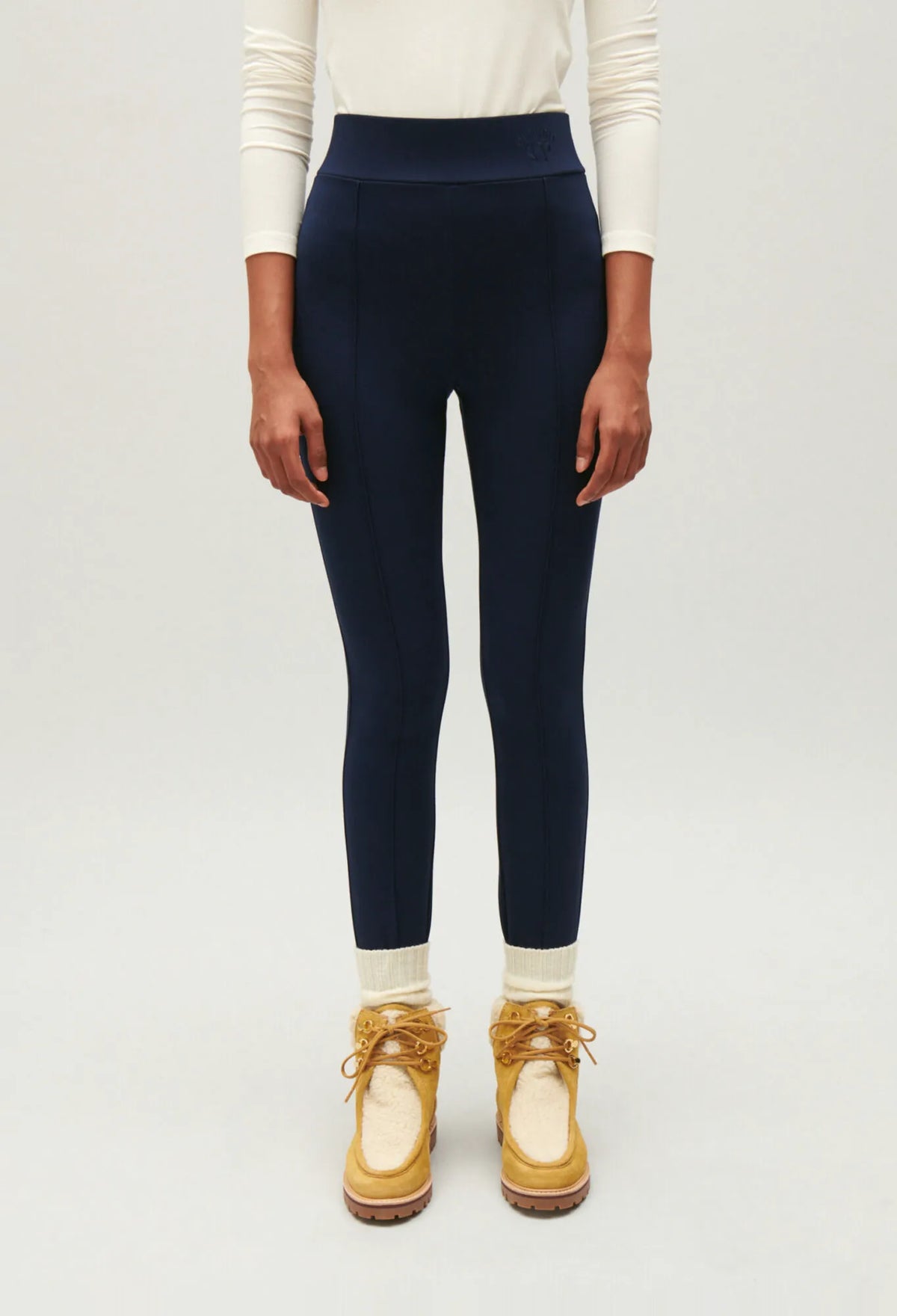 DEEP NAVY