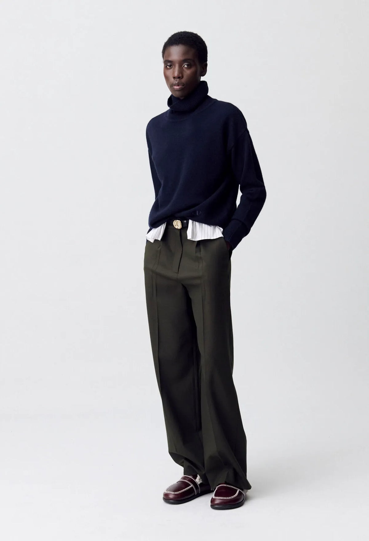 KHAKI