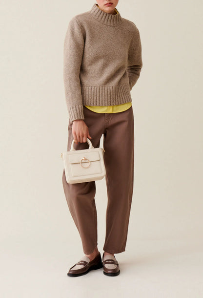 beige