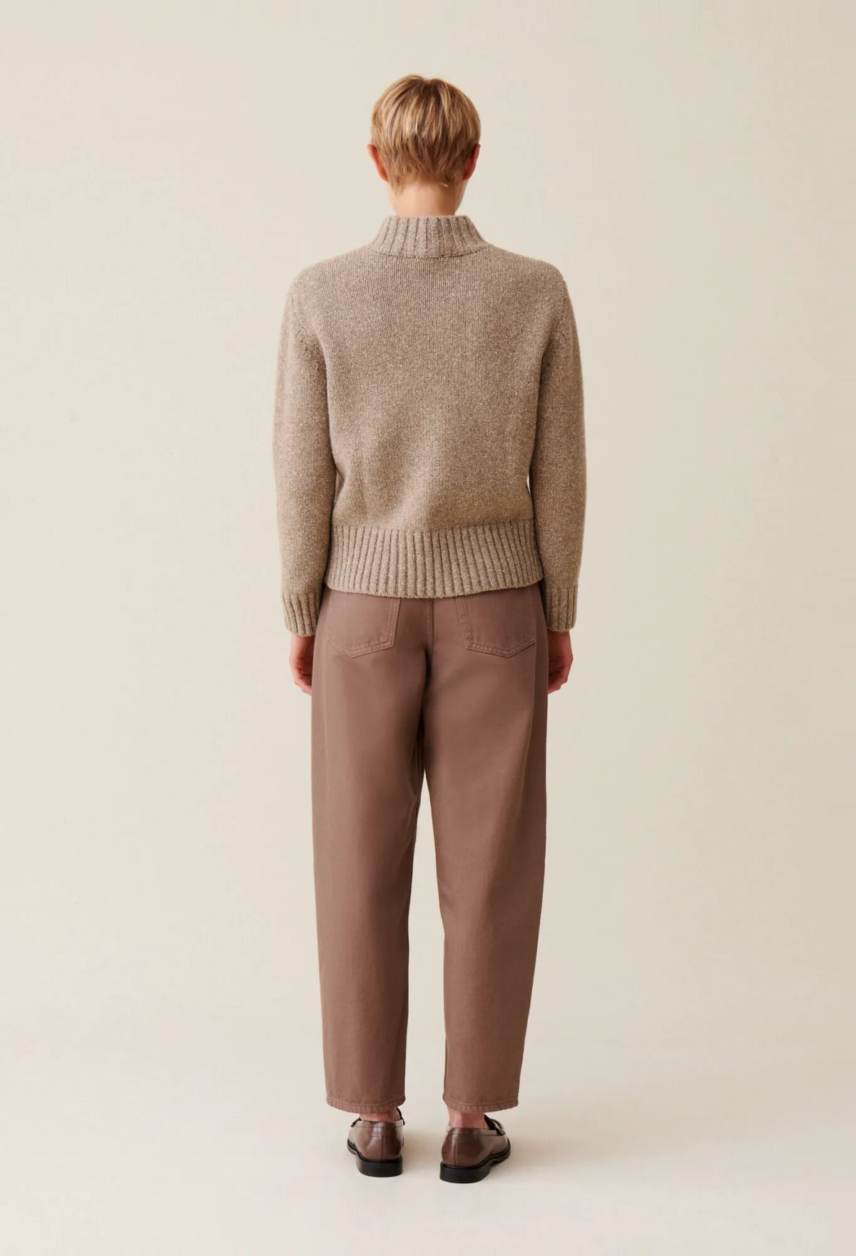 beige