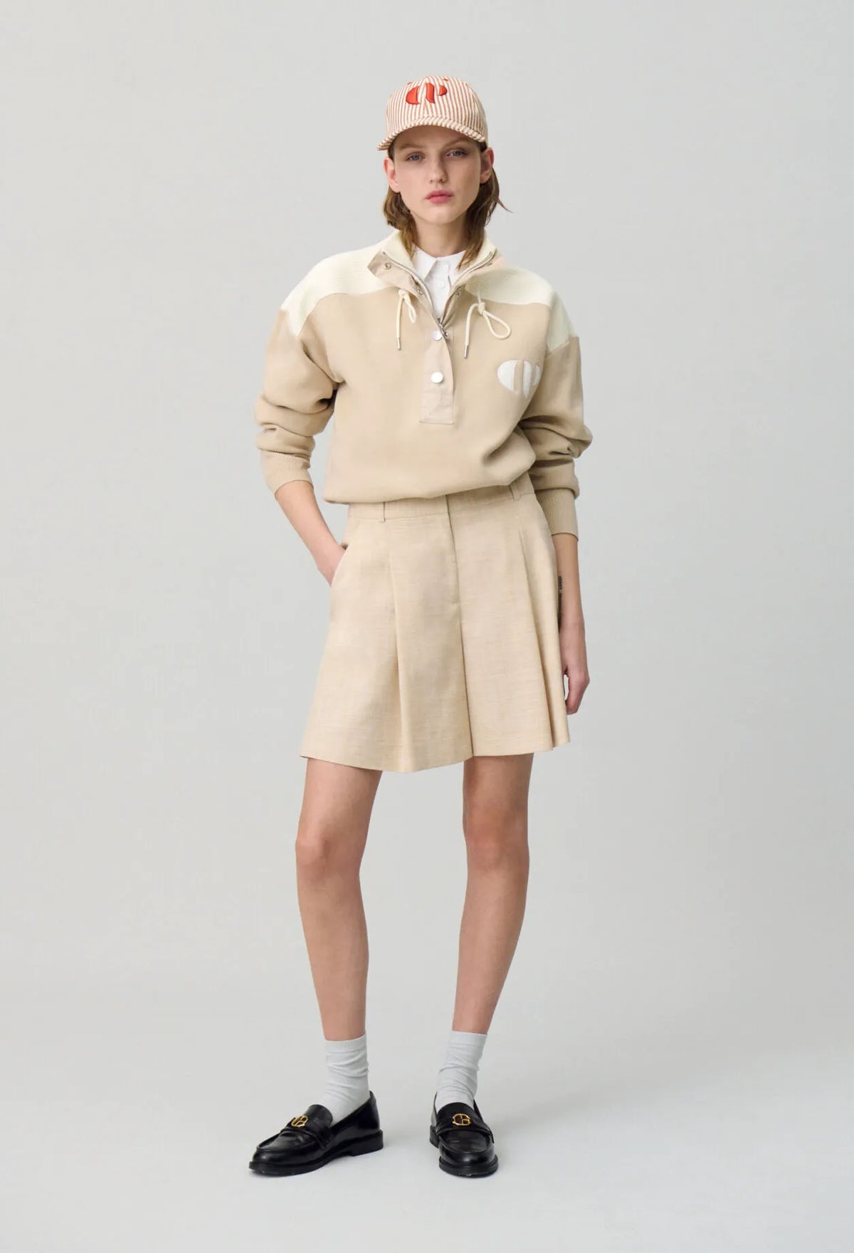beige