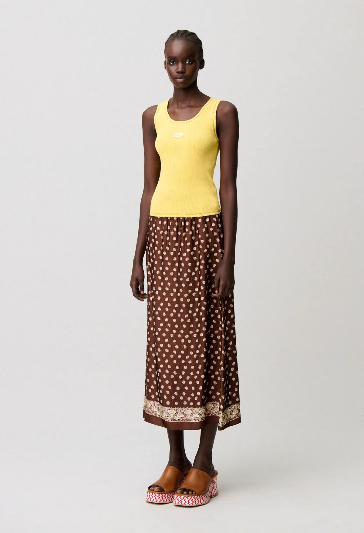 SUN YELLOW