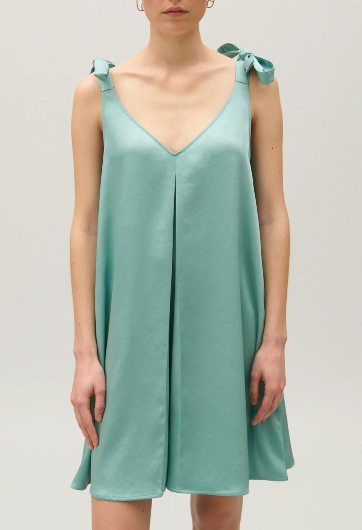 SEA-GREEN