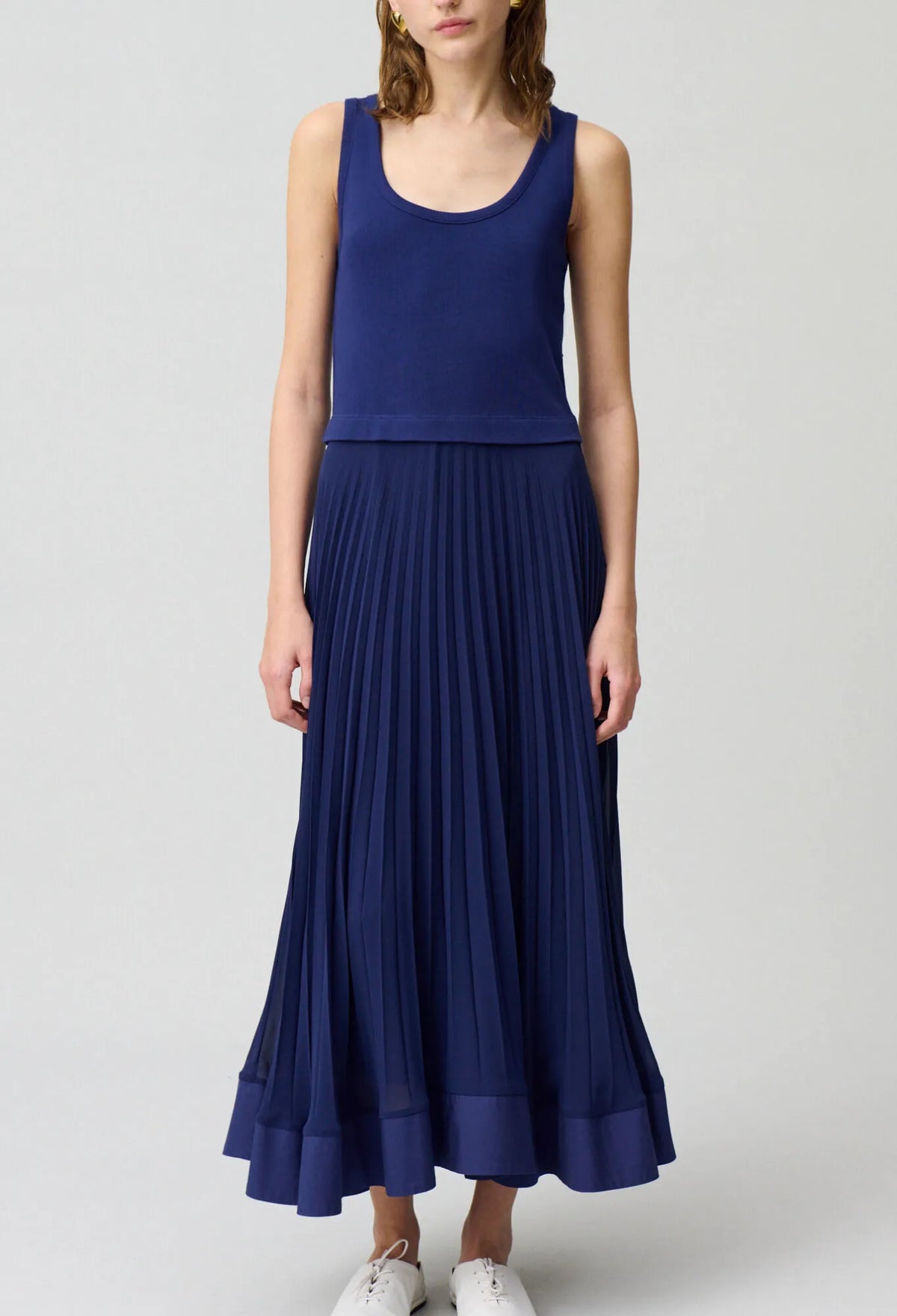 DARK BLUE