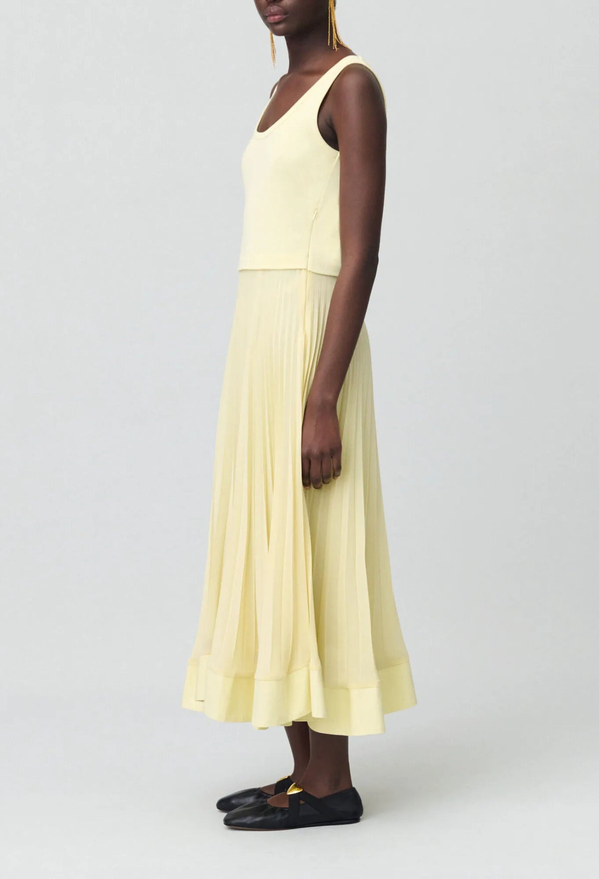 PALE YELLOW