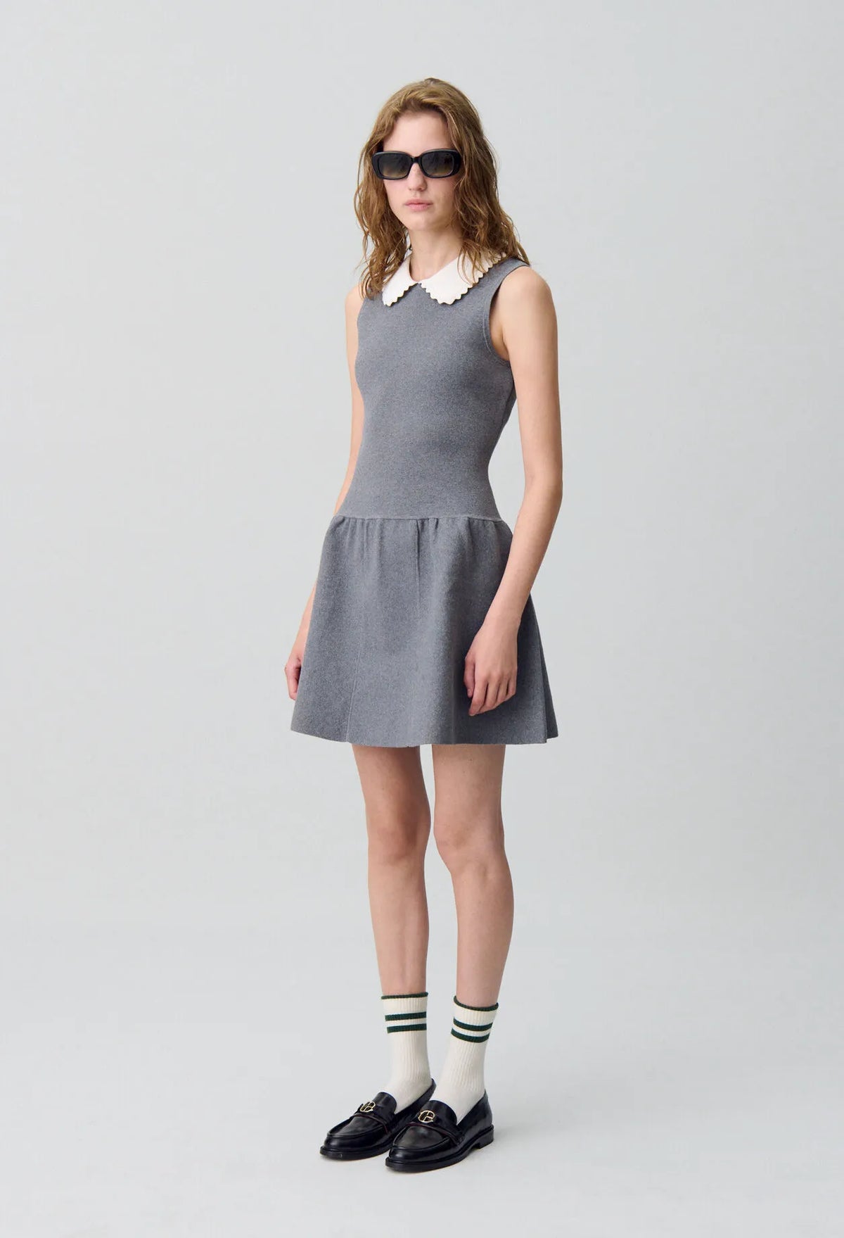 MOTTLED GREY