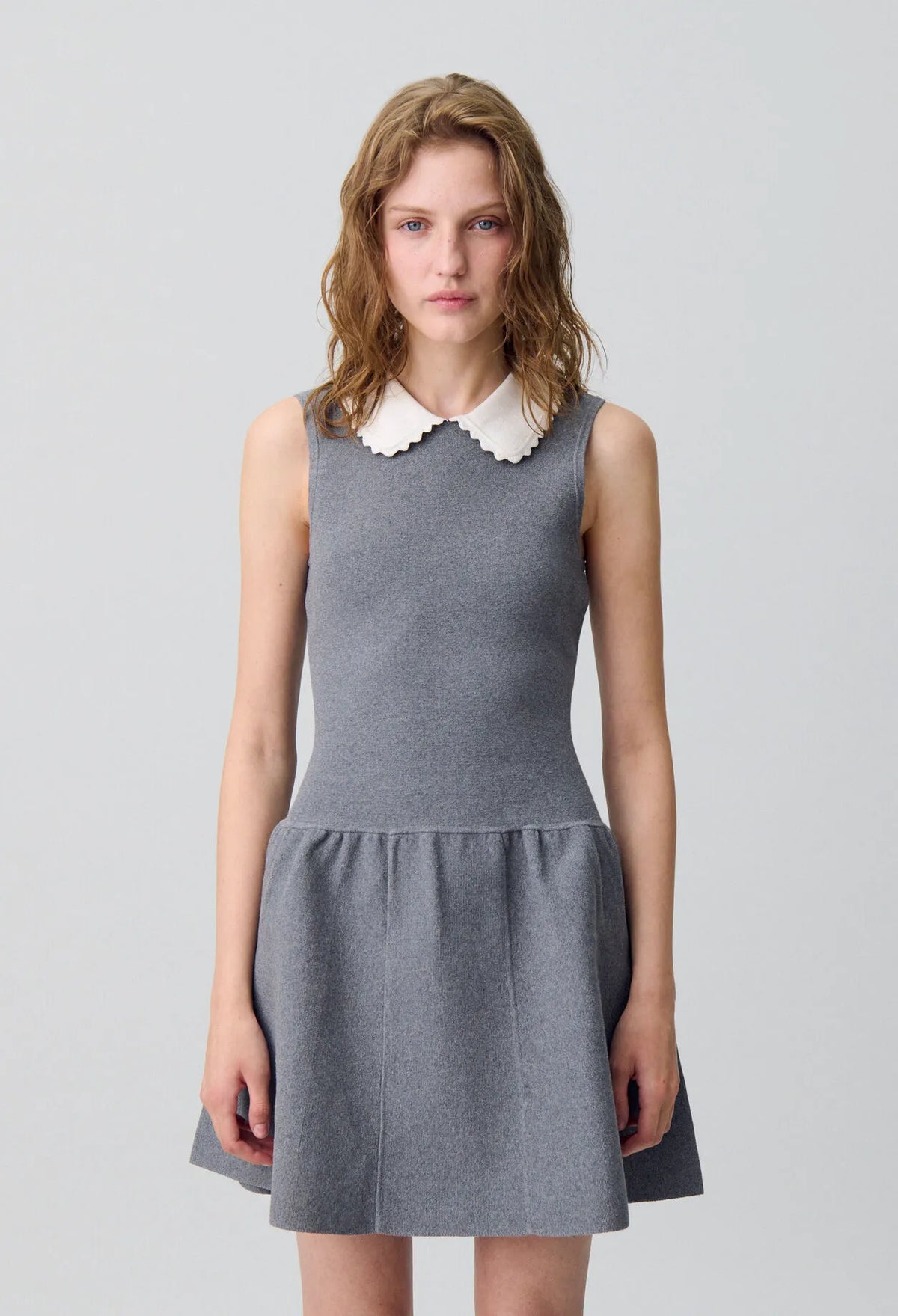MOTTLED GREY