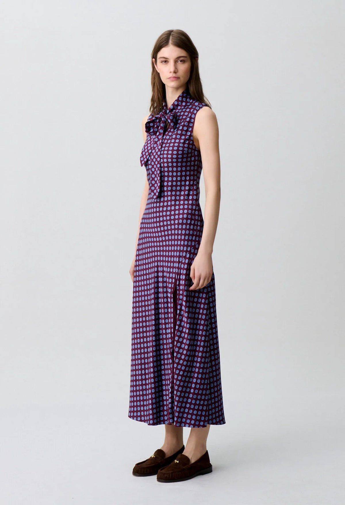BURGUNDY PRINT