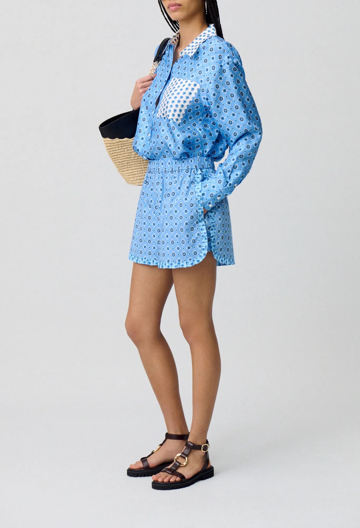 DARK BLUE PATTERN