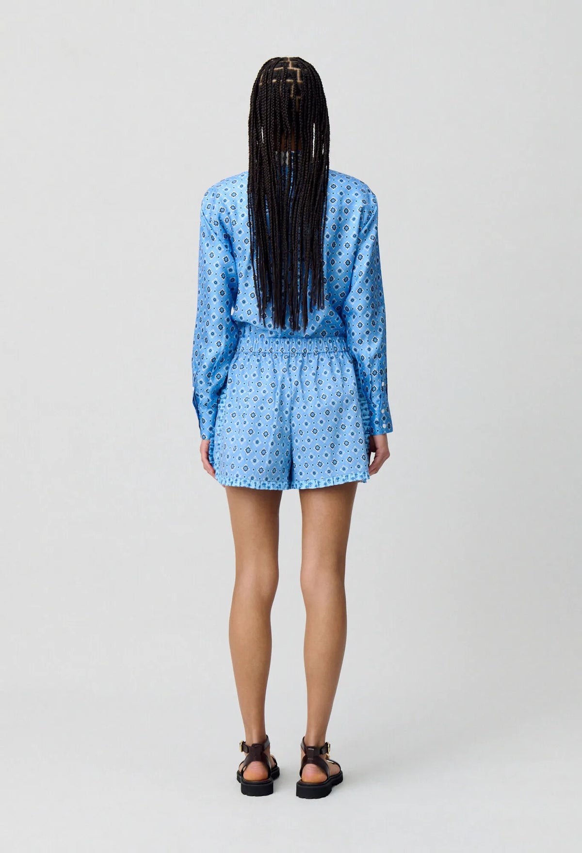 DARK BLUE PATTERN