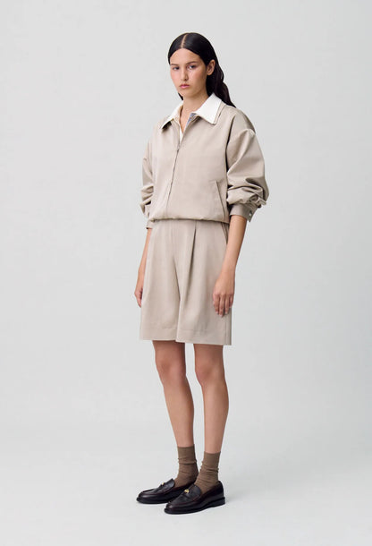 beige