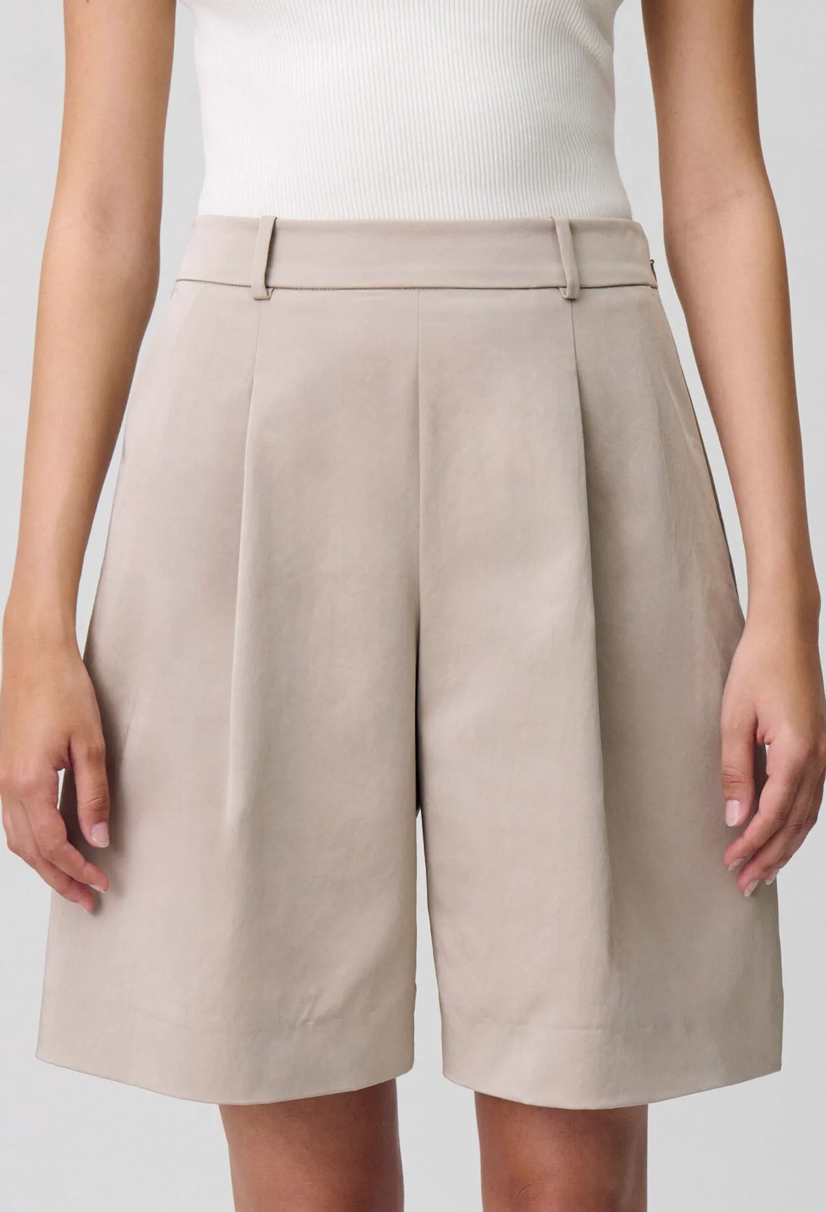 beige