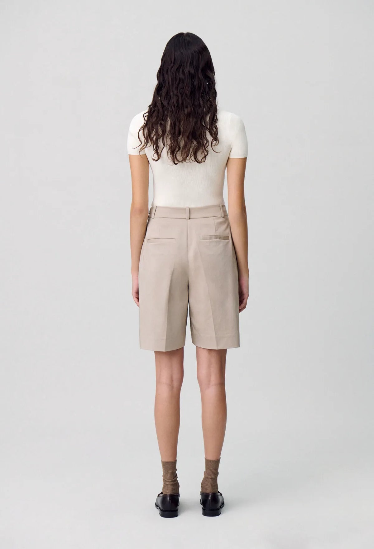 beige